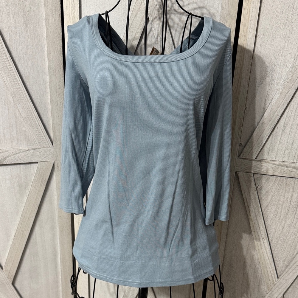 NWT- Dusty Blue Quarter Sleeve Top Size L